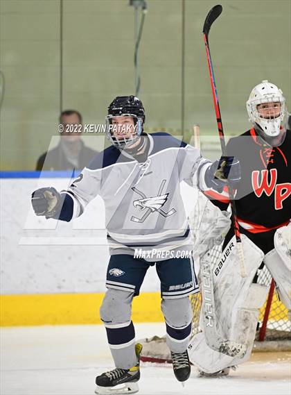 Thumbnail 1 in Watertown/Pomperaug vs. Wethersfield (CIAC D2 Quarterfinal) photogallery.