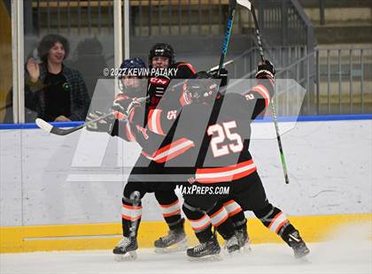 Thumbnail 1 in Watertown/Pomperaug vs. Wethersfield (CIAC D2 Quarterfinal) photogallery.
