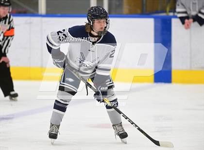 Thumbnail 3 in Watertown/Pomperaug vs. Wethersfield (CIAC D2 Quarterfinal) photogallery.