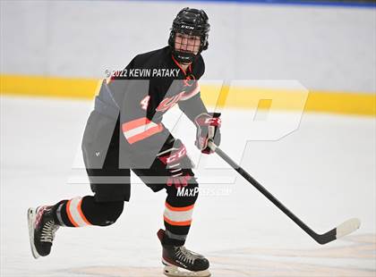 Thumbnail 2 in Watertown/Pomperaug vs. Wethersfield (CIAC D2 Quarterfinal) photogallery.