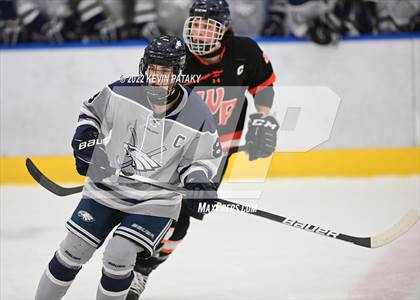 Thumbnail 3 in Watertown/Pomperaug vs. Wethersfield (CIAC D2 Quarterfinal) photogallery.