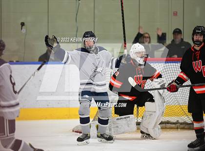 Thumbnail 1 in Watertown/Pomperaug vs. Wethersfield (CIAC D2 Quarterfinal) photogallery.