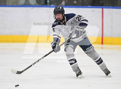 Thumbnail 1 in Watertown/Pomperaug vs. Wethersfield (CIAC D2 Quarterfinal) photogallery.