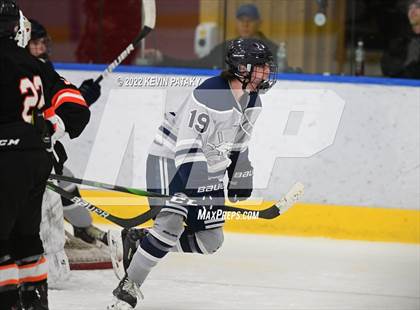 Thumbnail 2 in Watertown/Pomperaug vs. Wethersfield (CIAC D2 Quarterfinal) photogallery.