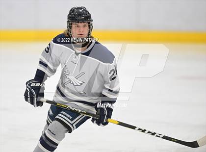 Thumbnail 2 in Watertown/Pomperaug vs. Wethersfield (CIAC D2 Quarterfinal) photogallery.