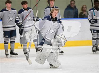 Thumbnail 1 in Watertown/Pomperaug vs. Wethersfield (CIAC D2 Quarterfinal) photogallery.