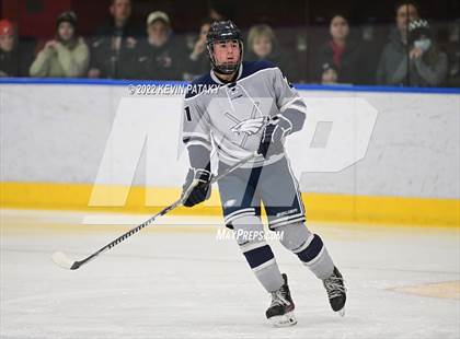 Thumbnail 1 in Watertown/Pomperaug vs. Wethersfield (CIAC D2 Quarterfinal) photogallery.