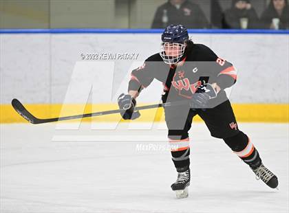 Thumbnail 2 in Watertown/Pomperaug vs. Wethersfield (CIAC D2 Quarterfinal) photogallery.