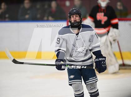 Thumbnail 3 in Watertown/Pomperaug vs. Wethersfield (CIAC D2 Quarterfinal) photogallery.