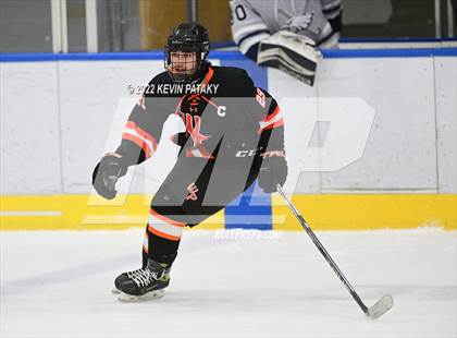 Thumbnail 3 in Watertown/Pomperaug vs. Wethersfield (CIAC D2 Quarterfinal) photogallery.