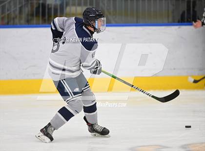 Thumbnail 3 in Watertown/Pomperaug vs. Wethersfield (CIAC D2 Quarterfinal) photogallery.