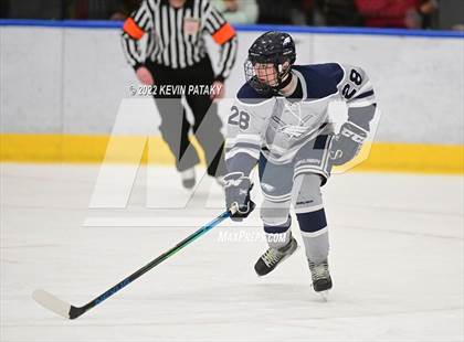 Thumbnail 2 in Watertown/Pomperaug vs. Wethersfield (CIAC D2 Quarterfinal) photogallery.