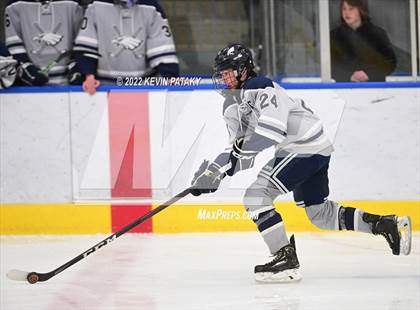 Thumbnail 1 in Watertown/Pomperaug vs. Wethersfield (CIAC D2 Quarterfinal) photogallery.