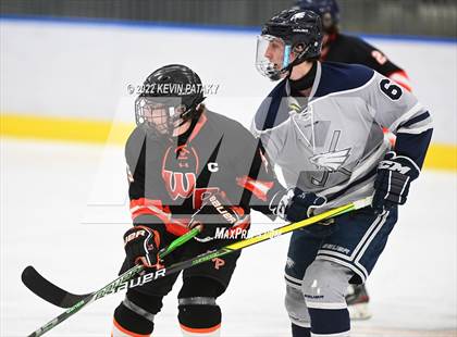 Thumbnail 1 in Watertown/Pomperaug vs. Wethersfield (CIAC D2 Quarterfinal) photogallery.