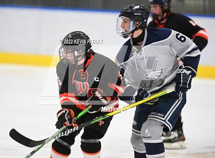 Thumbnail 3 in Watertown/Pomperaug vs. Wethersfield (CIAC D2 Quarterfinal) photogallery.