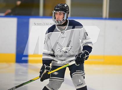 Thumbnail 2 in Watertown/Pomperaug vs. Wethersfield (CIAC D2 Quarterfinal) photogallery.