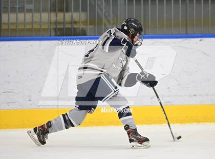 Thumbnail 3 in Watertown/Pomperaug vs. Wethersfield (CIAC D2 Quarterfinal) photogallery.