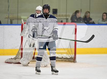 Thumbnail 3 in Watertown/Pomperaug vs. Wethersfield (CIAC D2 Quarterfinal) photogallery.