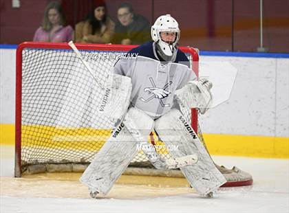 Thumbnail 3 in Watertown/Pomperaug vs. Wethersfield (CIAC D2 Quarterfinal) photogallery.