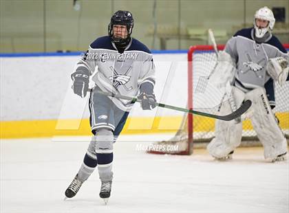 Thumbnail 3 in Watertown/Pomperaug vs. Wethersfield (CIAC D2 Quarterfinal) photogallery.