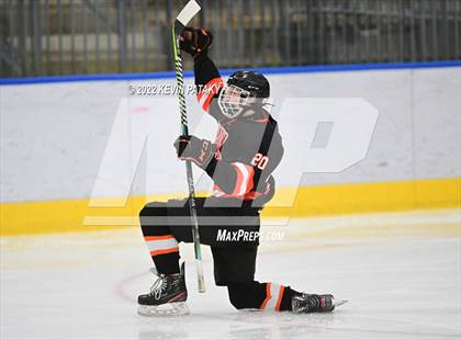 Thumbnail 3 in Watertown/Pomperaug vs. Wethersfield (CIAC D2 Quarterfinal) photogallery.