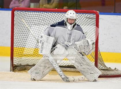 Thumbnail 2 in Watertown/Pomperaug vs. Wethersfield (CIAC D2 Quarterfinal) photogallery.