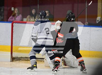 Thumbnail 1 in Watertown/Pomperaug vs. Wethersfield (CIAC D2 Quarterfinal) photogallery.