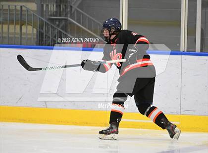Thumbnail 2 in Watertown/Pomperaug vs. Wethersfield (CIAC D2 Quarterfinal) photogallery.