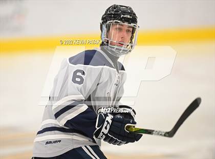 Thumbnail 3 in Watertown/Pomperaug vs. Wethersfield (CIAC D2 Quarterfinal) photogallery.
