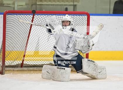Thumbnail 2 in Watertown/Pomperaug vs. Wethersfield (CIAC D2 Quarterfinal) photogallery.