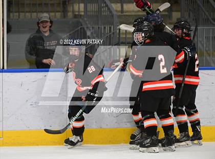 Thumbnail 2 in Watertown/Pomperaug vs. Wethersfield (CIAC D2 Quarterfinal) photogallery.