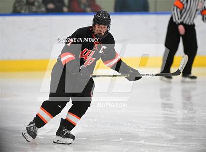 Thumbnail 1 in Watertown/Pomperaug vs. Wethersfield (CIAC D2 Quarterfinal) photogallery.