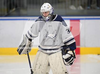 Thumbnail 2 in Watertown/Pomperaug vs. Wethersfield (CIAC D2 Quarterfinal) photogallery.