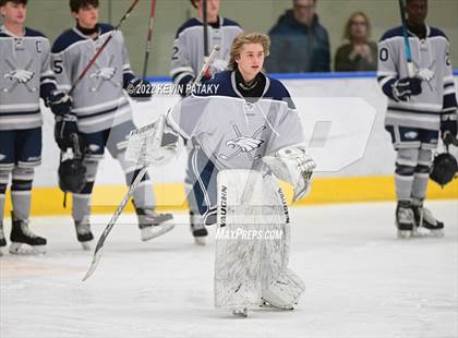 Thumbnail 2 in Watertown/Pomperaug vs. Wethersfield (CIAC D2 Quarterfinal) photogallery.