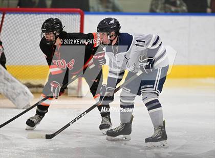 Thumbnail 1 in Watertown/Pomperaug vs. Wethersfield (CIAC D2 Quarterfinal) photogallery.
