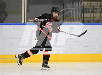 Thumbnail 3 in Watertown/Pomperaug vs. Wethersfield (CIAC D2 Quarterfinal) photogallery.