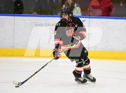 Thumbnail 1 in Watertown/Pomperaug vs. Wethersfield (CIAC D2 Quarterfinal) photogallery.