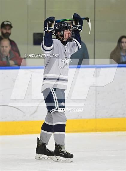 Thumbnail 3 in Watertown/Pomperaug vs. Wethersfield (CIAC D2 Quarterfinal) photogallery.