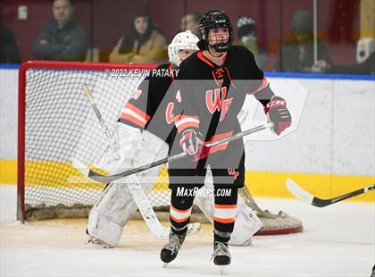 Thumbnail 3 in Watertown/Pomperaug vs. Wethersfield (CIAC D2 Quarterfinal) photogallery.