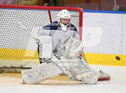 Thumbnail 1 in Watertown/Pomperaug vs. Wethersfield (CIAC D2 Quarterfinal) photogallery.