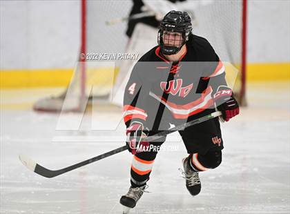 Thumbnail 2 in Watertown/Pomperaug vs. Wethersfield (CIAC D2 Quarterfinal) photogallery.