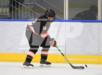 Thumbnail 1 in Watertown/Pomperaug vs. Wethersfield (CIAC D2 Quarterfinal) photogallery.