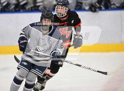 Thumbnail 1 in Watertown/Pomperaug vs. Wethersfield (CIAC D2 Quarterfinal) photogallery.
