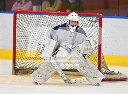 Thumbnail 1 in Watertown/Pomperaug vs. Wethersfield (CIAC D2 Quarterfinal) photogallery.