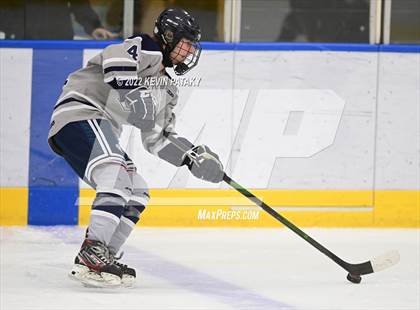 Thumbnail 2 in Watertown/Pomperaug vs. Wethersfield (CIAC D2 Quarterfinal) photogallery.