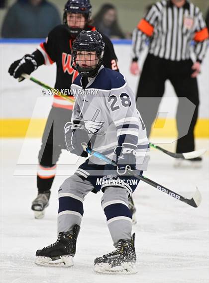 Thumbnail 3 in Watertown/Pomperaug vs. Wethersfield (CIAC D2 Quarterfinal) photogallery.