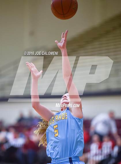 Thumbnail 1 in Edinburg vs McAllen Memorial (NEISD Invitational) photogallery.