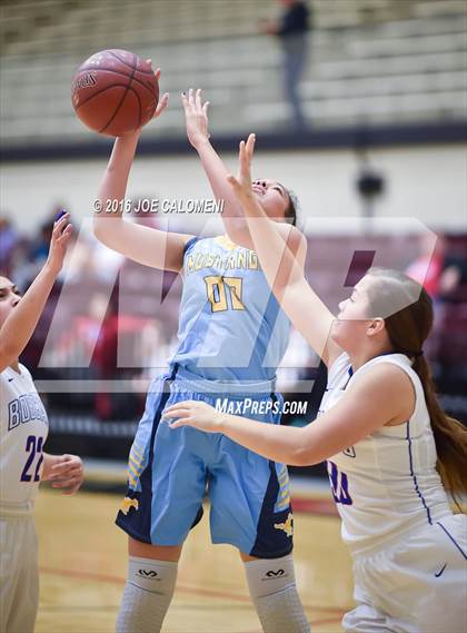 Thumbnail 3 in Edinburg vs McAllen Memorial (NEISD Invitational) photogallery.