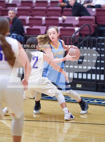 Thumbnail 3 in Edinburg vs McAllen Memorial (NEISD Invitational) photogallery.