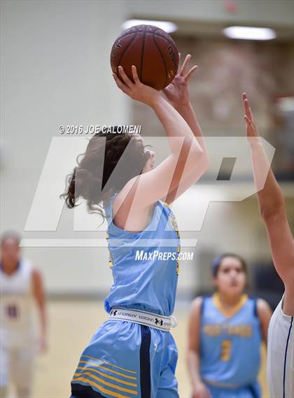 Thumbnail 3 in Edinburg vs McAllen Memorial (NEISD Invitational) photogallery.